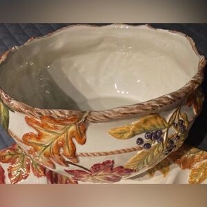 Autumn Leaf Medium Serving Bowl